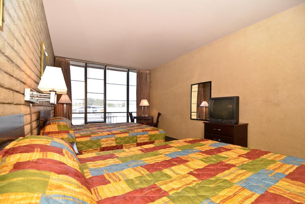 Econo Lodge San Angelo Exteriör bild
